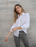 Cargar imagen en el visor de la galería, Blusa Iris blanca
