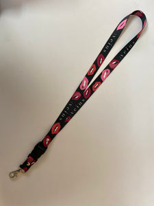 LANYARD KISS